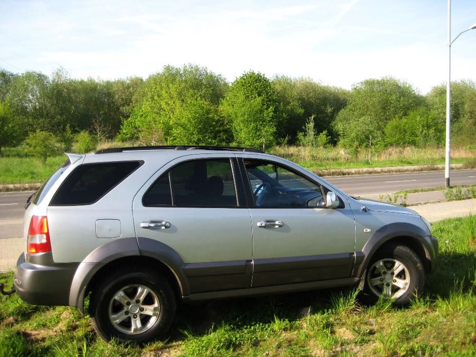 534590086_4_1000x700_okazyjnie-kia-sorento-2004-rok-motoryzacja_rev001.jpg